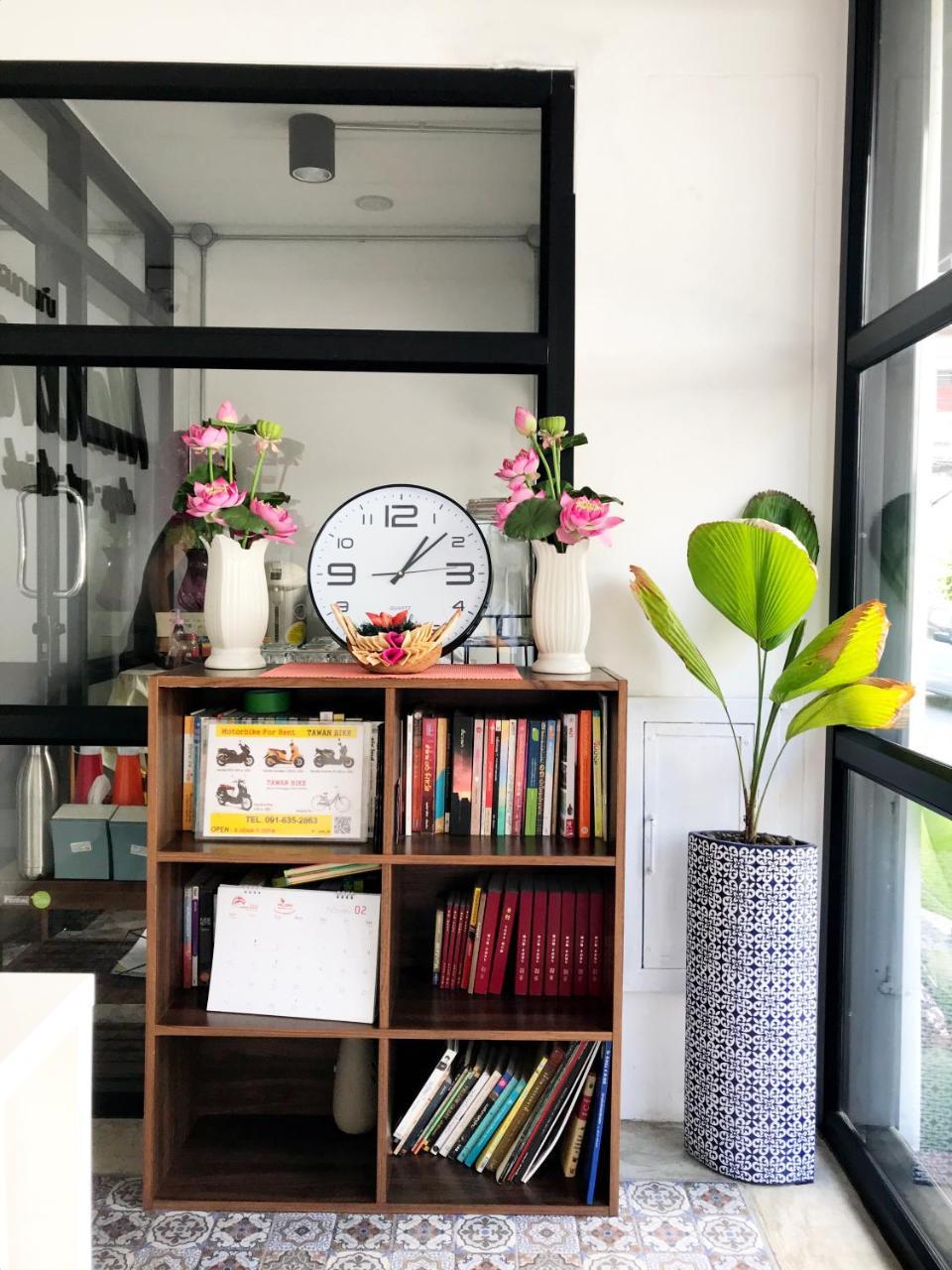Manon Sleepeatdrink Bed & Breakfast Chiang Mai Luaran gambar